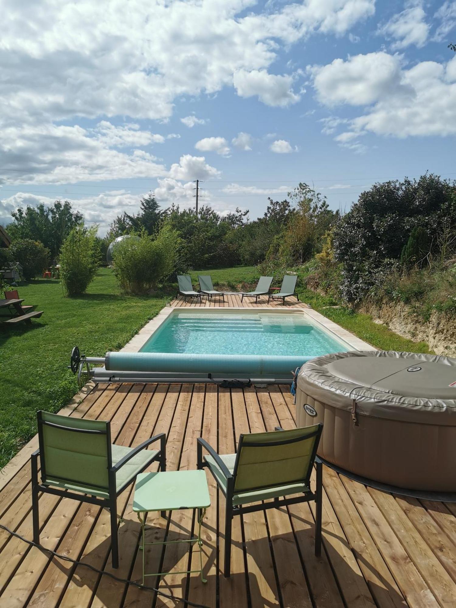 Champmotteux La Bulle Des Champs B&B 외부 사진